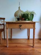 Antiek Zweeds tafeltje., Antiek en Kunst, Antiek | Meubels | Tafels, Ophalen