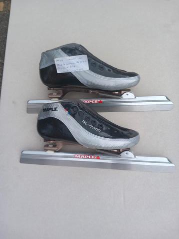 Klapschaats maple maat 41 beschikbaar voor biedingen