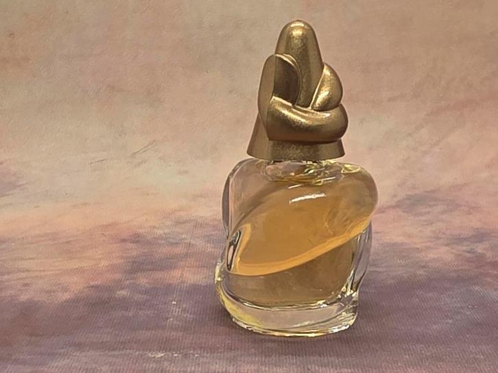 Bogner miniatuur., Verzamelen, Parfumverzamelingen, Zo goed als nieuw, Miniatuur, Gevuld, Verzenden