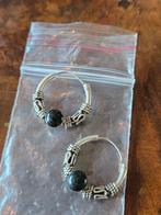 Tibetaanse zilveren oorbellen met toermalijn, Sieraden, Tassen en Uiterlijk, Oorbellen, Zwart, Ophalen of Verzenden, Met edelsteen