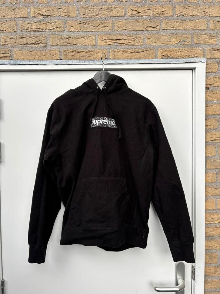 Supreme Bandana Box Logo Zwart - Maat M, Kleding | Heren, Truien en Vesten, Zo goed als nieuw, Maat 48/50 (M), Zwart, Ophalen of Verzenden