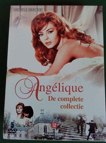 Angelique met Michelle Mercier de complete 5 delige serie  beschikbaar voor biedingen