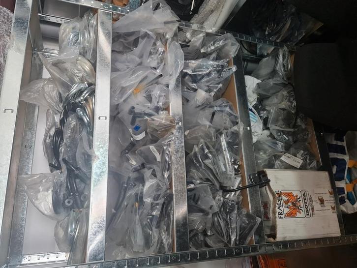 Windscherm beugels  windscherm loos, Auto diversen, Tuning en Styling, Ophalen of Verzenden