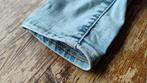 Levi's 710 super skinny lichtblauw W26 L32, Blauw, Ophalen of Verzenden, Zo goed als nieuw, W27 (confectie 34) of kleiner