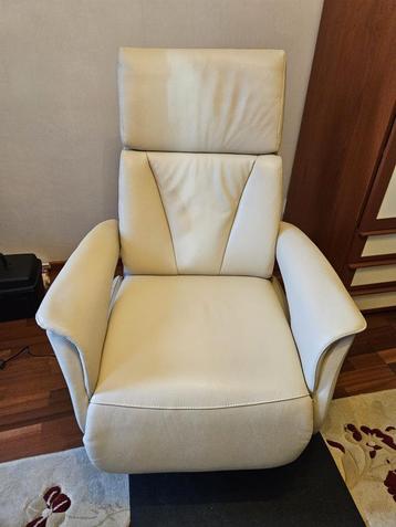 Initio sta-op relaxfauteuil beschikbaar voor biedingen