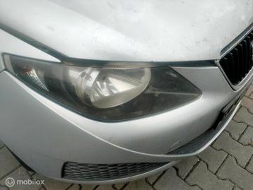 Koplamp rechts Seat Ibiza 6J ('08-'17) beschikbaar voor biedingen