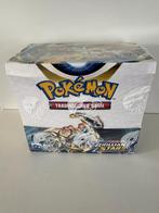 Brilliant stars booster box nieuw  zeer mooie seal .., Hobby en Vrije tijd, Verzamelkaartspellen | Pokémon, Nieuw, Foil, Ophalen of Verzenden