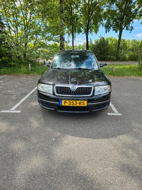 Skoda Superb 1.8 110KW 2007 Zwart, Auto's, Skoda, Particulier, Superb, Benzine, D, Sedan, Handgeschakeld, Geïmporteerd, Zwart