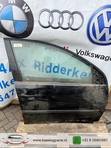 Volkswagen Golf 5 portier  rechtsvoor beschikbaar voor biedingen