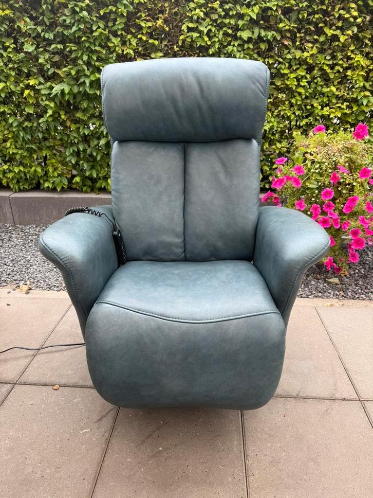 Meubelzorg sta op elektrische relax stoel gratis bezorgd, Huis en Inrichting, Fauteuils, Zo goed als nieuw, Leer, Verzenden