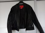 Te koop kort jasje Manguun. Lederlook, Kleding | Dames, Zwart, Maat 42/44 (L), Ophalen of Verzenden, Manguun