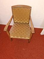 Antieke Rookstoel - Geelgroene Stof, Antiek en Kunst, Antiek | Meubels | Stoelen en Banken, Ophalen