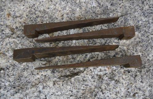 4 klemspieën voor werkbank blad - vintage timmerman bank oud, Doe-het-zelf en Verbouw, Werkbanken, Gebruikt, Ophalen of Verzenden