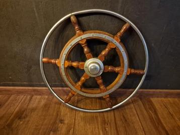 Houten stuurwiel roer stuurwiel boot beschikbaar voor biedingen