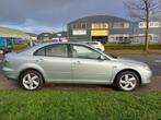 Mazda 6 Sport 1.8i Exclusive (bj 2005), 65 €/maand, Stof, Gebruikt, Metallic lak