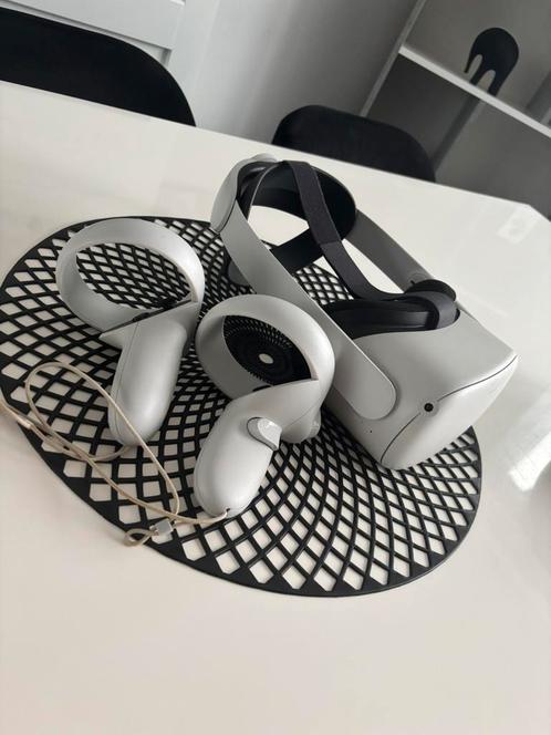 Oculus quest 2 - 128GB - ZGAN, Spelcomputers en Games, Virtual Reality, Zo goed als nieuw, Overige platformen, Ophalen of Verzenden