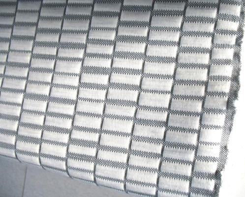 SALE Kvadrat Canal 145 grijs+crème; 5 of 10 meter meubelstof, Hobby en Vrije tijd, Stoffen en Lappen, Nieuw, Wol, 120 cm of meer