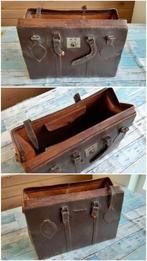 Zeer oude leren dokterstas vintage antiek, Antiek en Kunst, Curiosa en Brocante, Ophalen