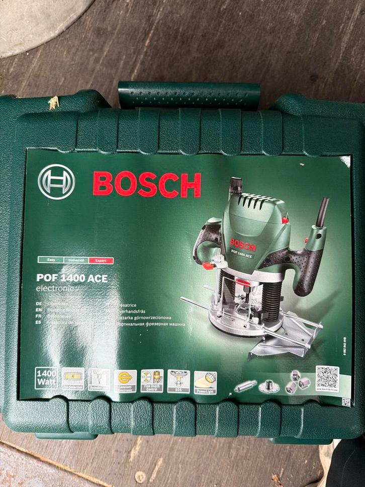 Bosch POF 1400 ACE Bovenfrees - Zo goed als nieuw, Doe-het-zelf en Verbouw, Gereedschap | Freesmachines, Zo goed als nieuw, Elektrisch