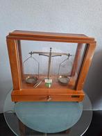 Vintage Balans Weegschaal in Houten Kast, Ophalen of Verzenden