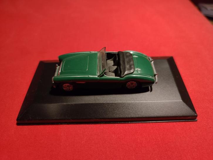 Austin Healey 3000, Hobby en Vrije tijd, Modelauto's | 1:43, Zo goed als nieuw, Auto, Dinky Toys, Ophalen of Verzenden