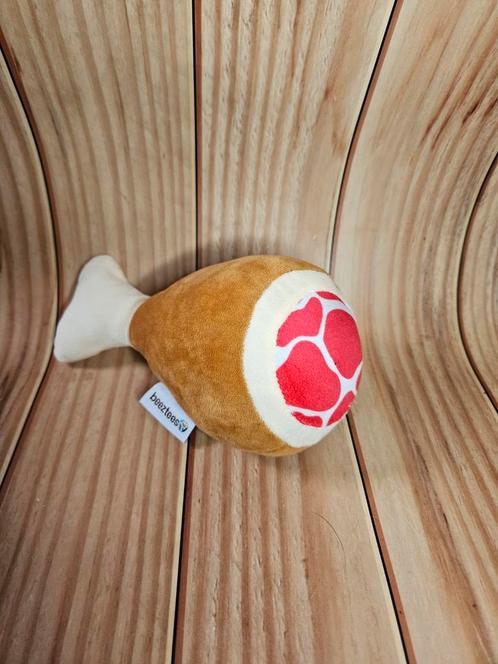 Beeztees Ham Pluche, Dieren en Toebehoren, Hondenspeelgoed, Zo goed als nieuw, Knuffels, Ophalen of Verzenden