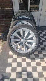 Tesla Model S 19" Velgen met Winterbanden, Auto-onderdelen, Banden en Velgen, 19 inch, Gebruikt, Banden en Velgen, Personenwagen