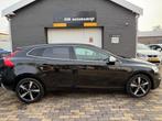 Volvo V40 2.0 D3 R-Design *Pano*Led*Clima*PDC*Cruise*, Auto's, Volvo, Voorwielaandrijving, 28 km/l, Gebruikt, 4 cilinders