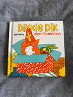 Dikkie Dik viert Sinterklaas - Jet Boeke ZGAN, Boeken, Ophalen of Verzenden, Zo goed als nieuw, Fictie algemeen