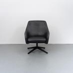1x Montis Puk Low draai fauteuil zwart leder, Huis en Inrichting, Fauteuils, Niet ingevuld, Niet ingevuld, Leer, Ophalen of Verzenden