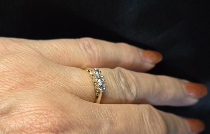 Gouden Vintage aanschuif ring diamanten Ca: 0.26 ct.2025/677, Sieraden, Tassen en Uiterlijk, Ringen, Zo goed als nieuw, Dame, 17 tot 18