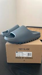 Adidas Yeezy Slide Slate Grey EU43 US9 nieuw in doos, Overige kleuren, Nieuw, Adidas Yeezy, Ophalen