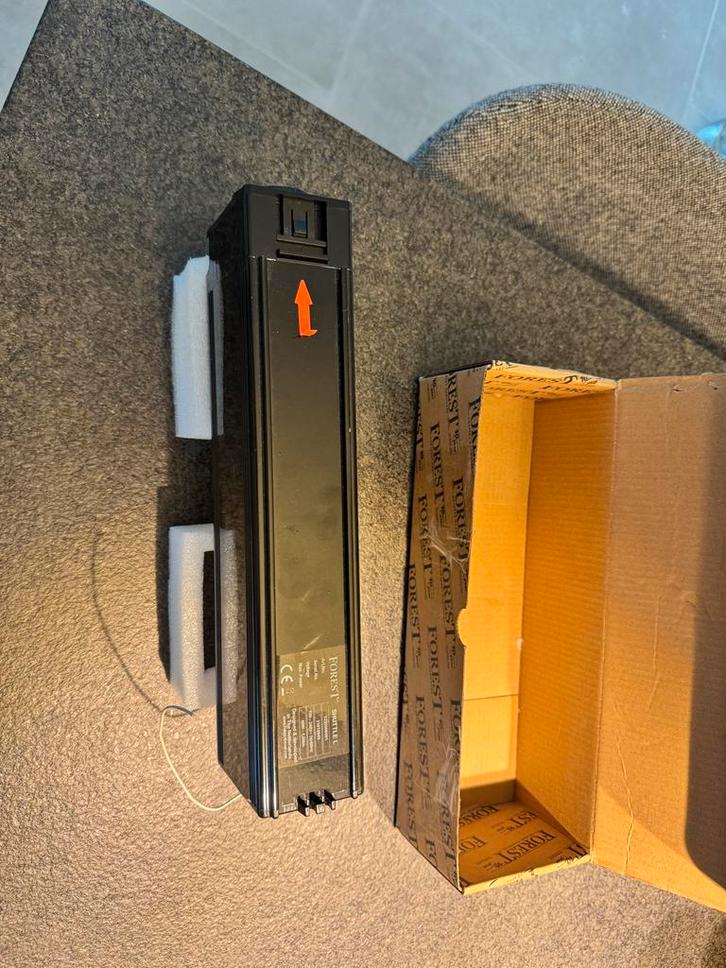 Forest Shuttle L Motor voor Gordijnen - Zwart, Huis en Inrichting, Stoffering | Gordijnen en Lamellen, Zo goed als nieuw, Minder dan 100 cm