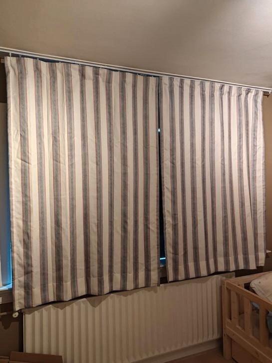 Leuke gestreepte gordijnen, Huis en Inrichting, Stoffering | Gordijnen en Lamellen, Zo goed als nieuw, 100 tot 150 cm, Ophalen of Verzenden