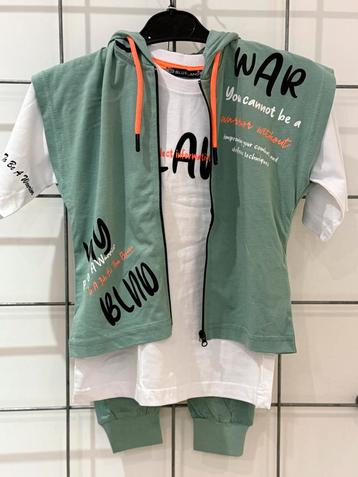 Kinderkleding te koop 3pcs – lees de beschrijving! beschikbaar voor biedingen