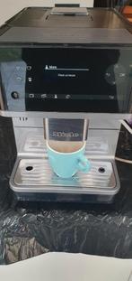 Miele Koffiezetapparaat - Bonen Melding, Witgoed en Apparatuur, Koffiezetapparaten, Afneembaar waterreservoir, Gebruikt, Koffiemachine