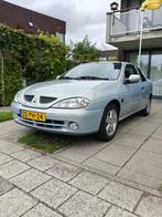 Renault Mégane 1.6 16V Coupe 1999 Grijs, Stof, 565 kg, 4 cilinders, 4 stoelen