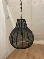 Zwarte hanglamp stijlvolle moderne look, Huis en Inrichting, Lampen | Hanglampen, Ophalen, Zo goed als nieuw, Metaal, Minder dan 50 cm
