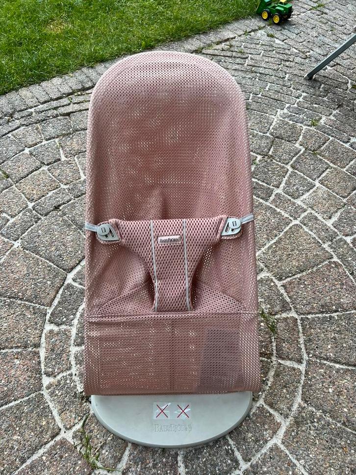 BabyBjorn Wipstoel Mesh Dusty Pink, Kinderen en Baby's, Wipstoeltjes, Zo goed als nieuw, Wipstoel, Overige merken, Verstelbaar