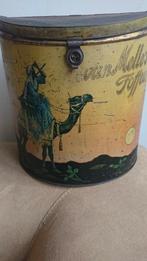 Antiek Van Melle's Toffees blik met ill kameel en arabier, Ophalen of Verzenden, Gebruikt, Overige, Van Nelle