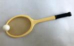 Barbie Ken tennisracket met bal vintage, Ophalen of Verzenden, Zo goed als nieuw, Accessoires