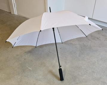 Set van 8 stevige witte paraplu’s  NIEUW beschikbaar voor biedingen