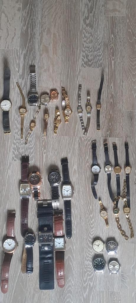 Verzameling  Dames / Herenhorloges werkend/ niet werkend, Verzamelen, Speldjes, Pins en Buttons, Gebruikt, Overige onderwerpen