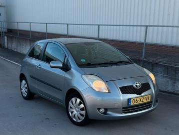 Toyota Yaris 1.3 16V Vvt-i 3DR MMT 2007 Grijs nap airco  beschikbaar voor biedingen