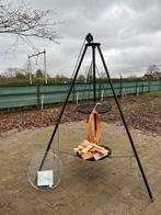 Grote hangende vuurplaat met bbq en gasaanmaakbrander, Ophalen, Gebruikt