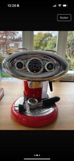 Illy Iperespresso + Cupjes, Witgoed en Apparatuur, Koffiezetapparaten, Gebruikt, Espresso apparaat, Ophalen of Verzenden, 1 kopje