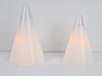 2 Vintage Ilu di Vetro teepee tafellamp melk glas '80 Italy, Huis en Inrichting, Lampen | Tafellampen, Minder dan 50 cm, Glas