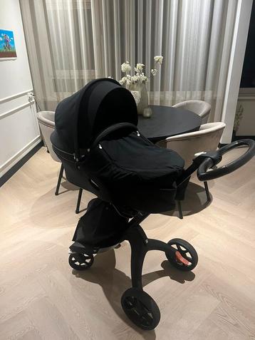 Stokke Xplory V6 helemaal compleet beschikbaar voor biedingen