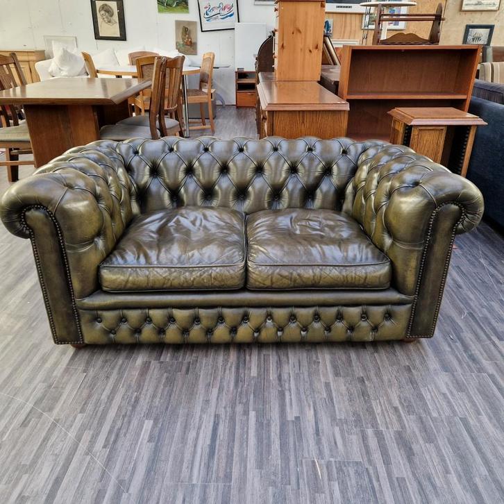 Leren chresterfield bank twee persoons groen, Antiek en Kunst, Antiek | Meubels | Stoelen en Banken, Ophalen