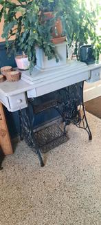 oude naaimachine, Antiek en Kunst, Antiek | Naaimachines, Verzenden